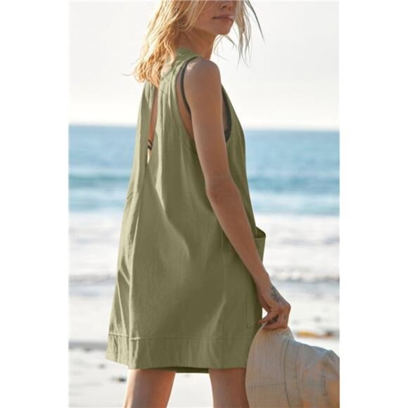 Lovelet Round Neck Sleeveless Romper with Pockets - Picture 2 of 16